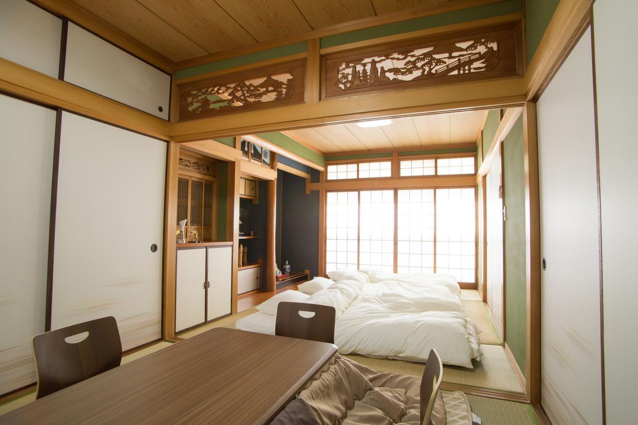 Guest House Dougo-Yado Matsuyama  Exterior photo